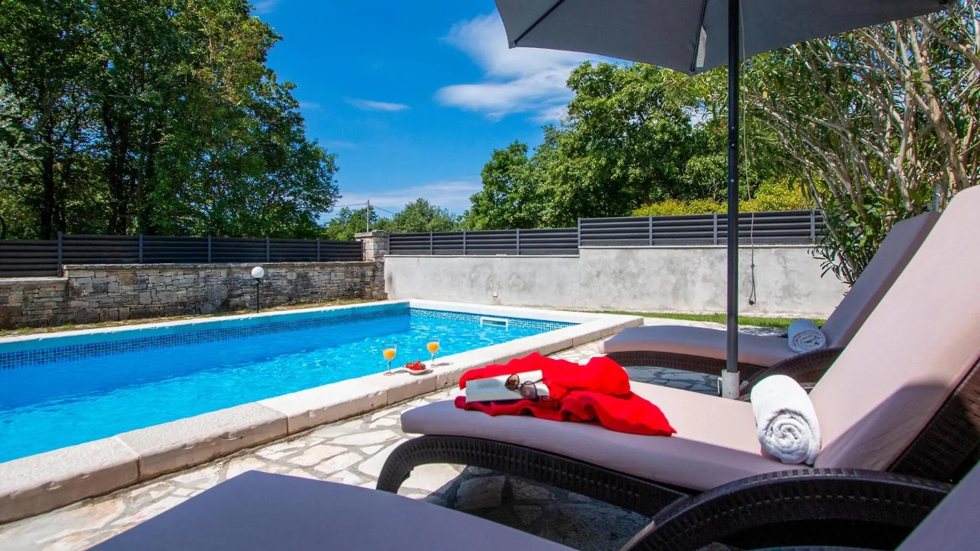 Gorgeous Home In Svetvinčenat
